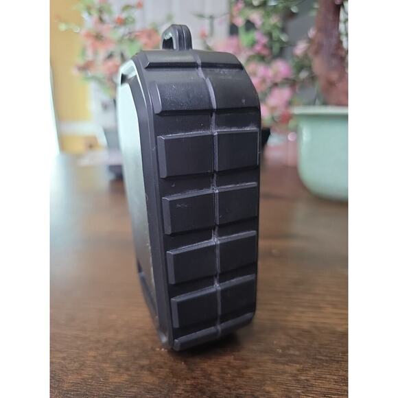 Polaroud model# PBT524 Wireless Portable Bluetooth Speaker Black - Picture 2 of 16